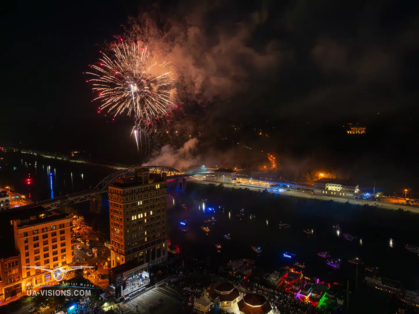 The 4th of July Fireworks at the 2024 Charleston Sternwheel Regatta taken by the UA-Visions Team