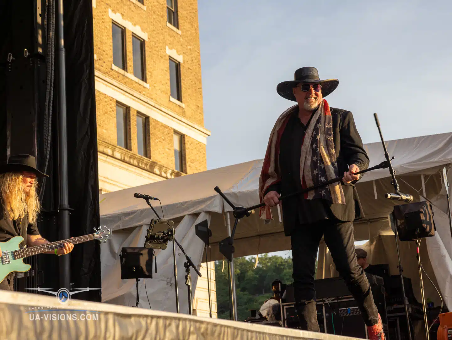 The live concert by Montgomery Gentry at the 2024 Charleston Sternwheel Regatta taken by the UA-Visions Team